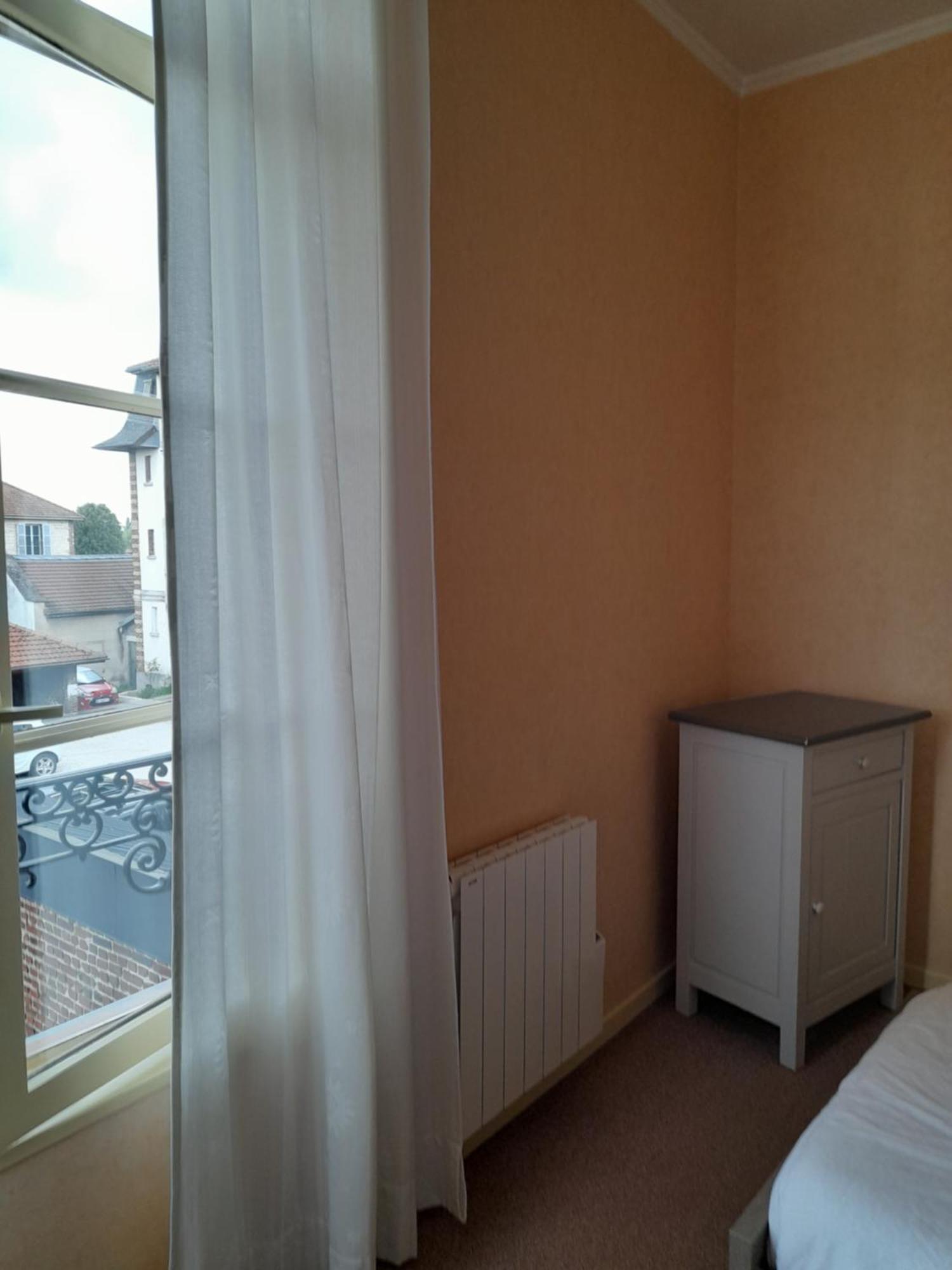 Appartement Du Pont De La Seine Troyes Eksteriør bilde